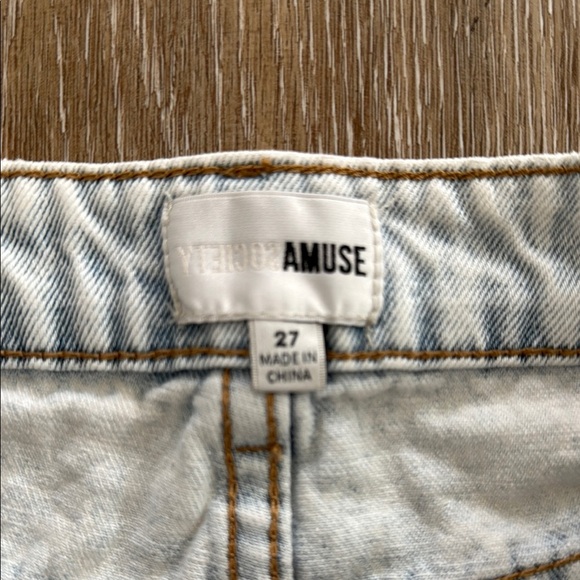 Amuse Society Blue Jean Shorts High-Waisted Frayed Hem - Picture 2 of 9